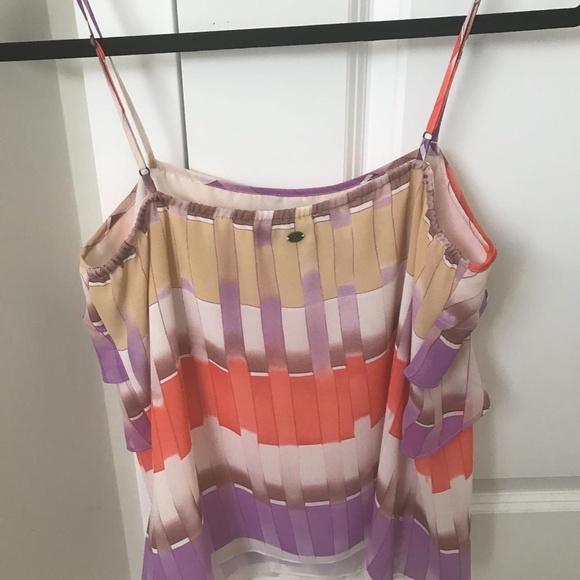 Guess flowy tank - Picture 2 of 3